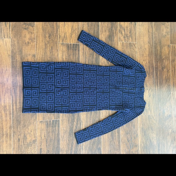 Alice + Olivia || Merino Wool sweater dress sz XS - Picture 2 of 4